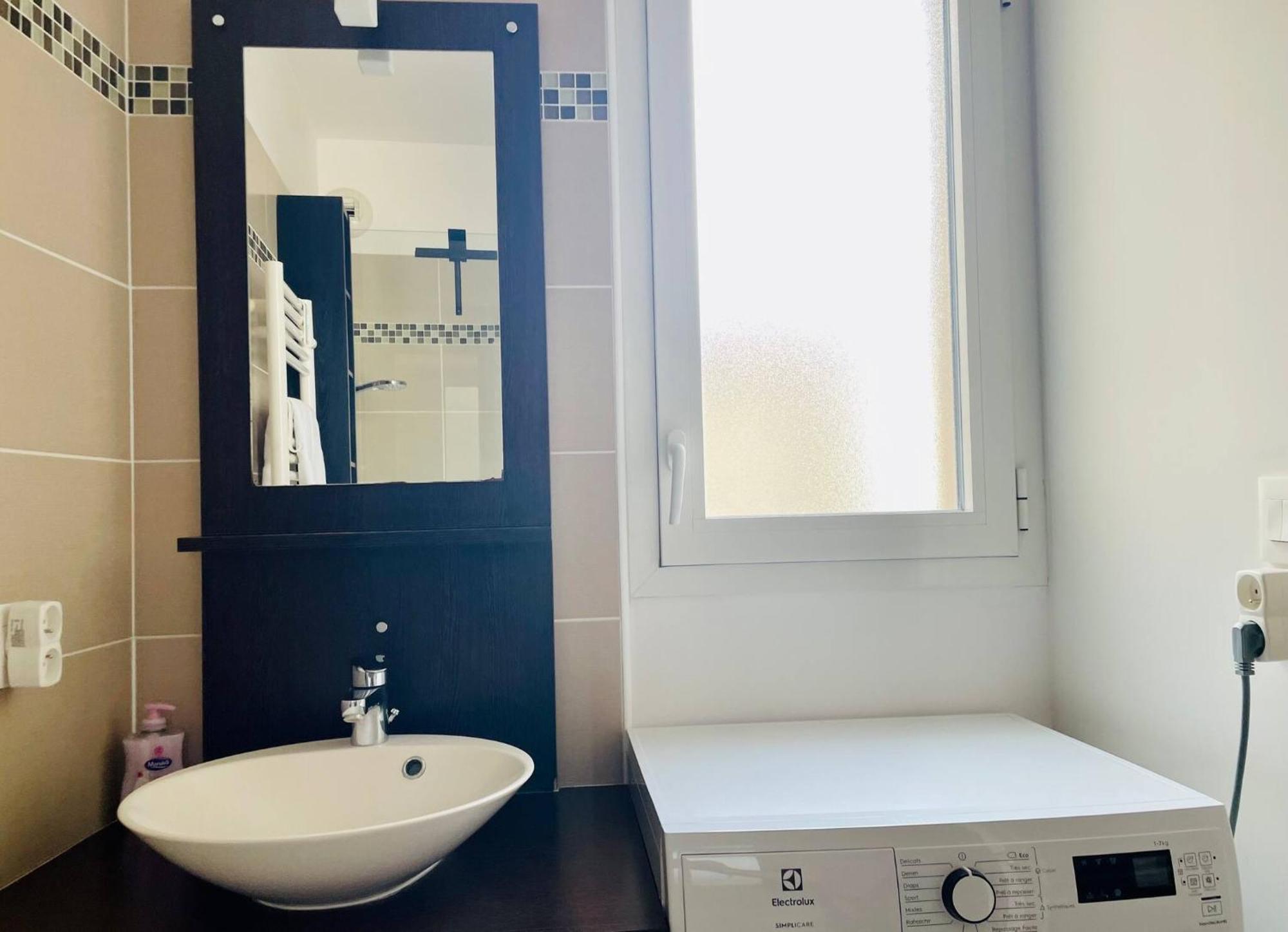 Apartment L Echappee Rochelaise - Hypercentre Parking Prive La Rochelle (Charente-Maritime)