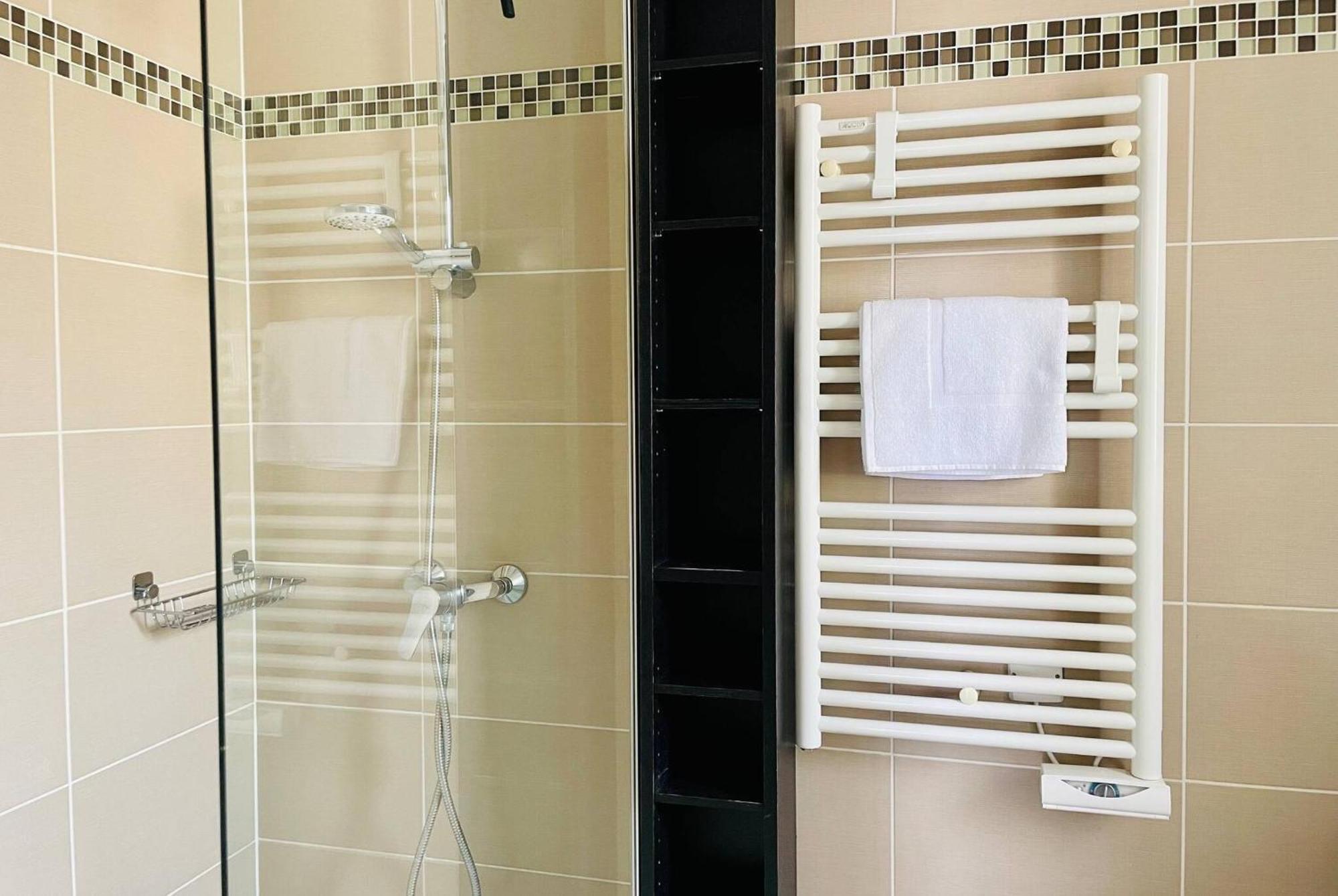 Apartment L Echappee Rochelaise - Hypercentre Parking Prive La Rochelle (Charente-Maritime)
